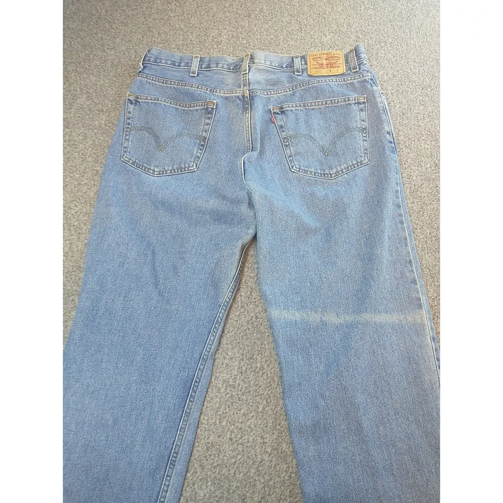 Levis 550 Relaxed Fit Jeans Men 40x35 Light Wash Blue Denim Tapered Leg 550-0260